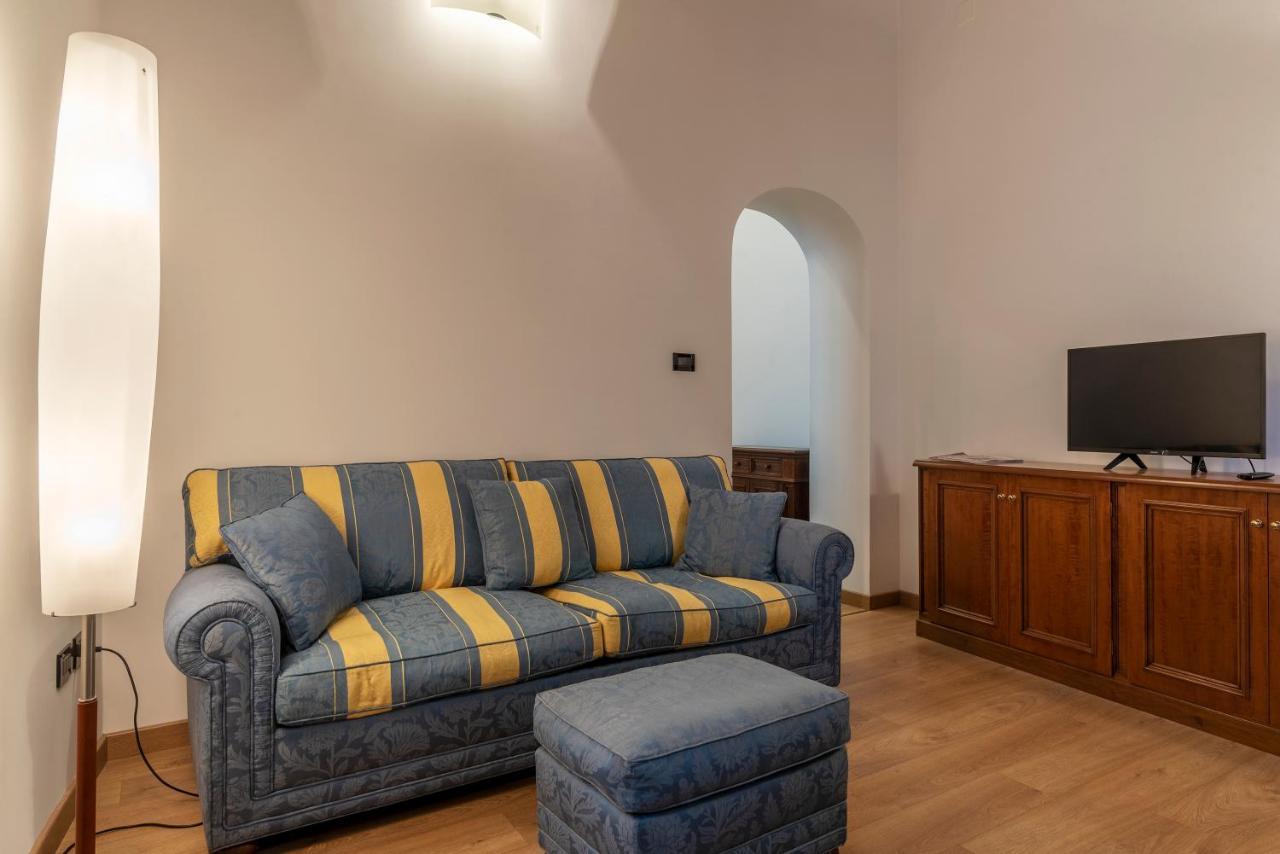 Piazza Di Spagna Elegant Apartment Rzym Zewnętrze zdjęcie